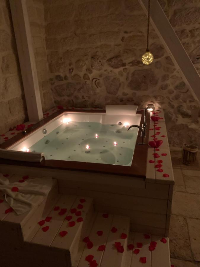 Le Vecchie Mura Suite & Room Manfredonia Exterior foto